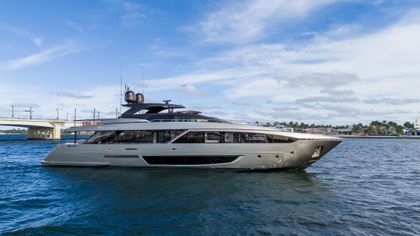 110' Riva 2024 Yacht For Sale